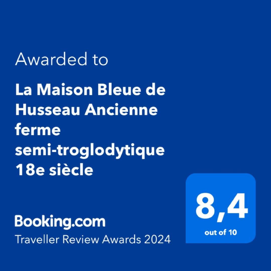 モンルイ・シュル・ロワール La Maison Bleue De Husseau Ancienne Ferme Semi-Troglodytique 18E Siecleヴィラ エクステリア 写真